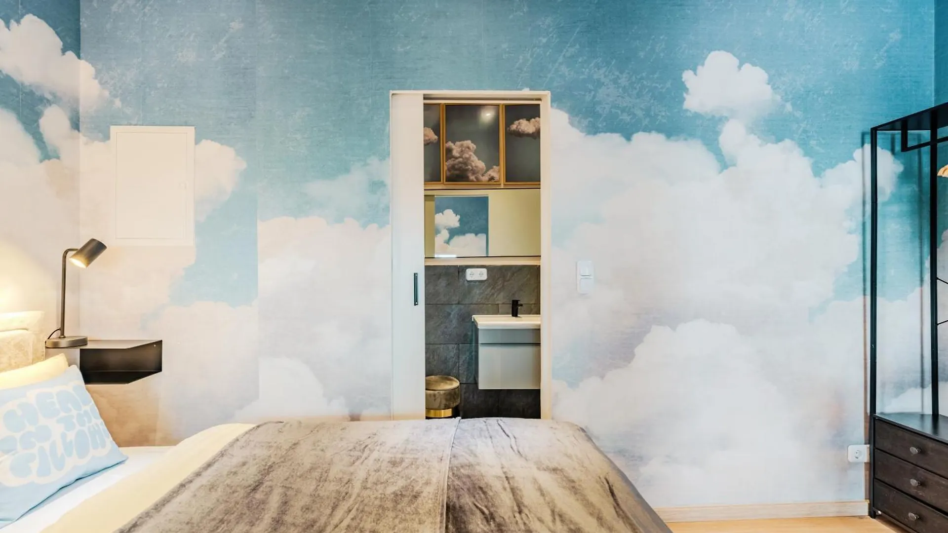 Apartment Central Clouds Flat In Berlin Self Check In